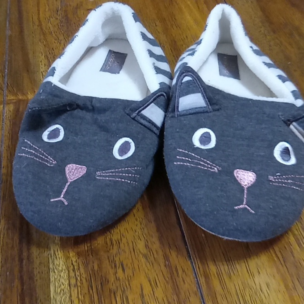 Love at first sight slippers